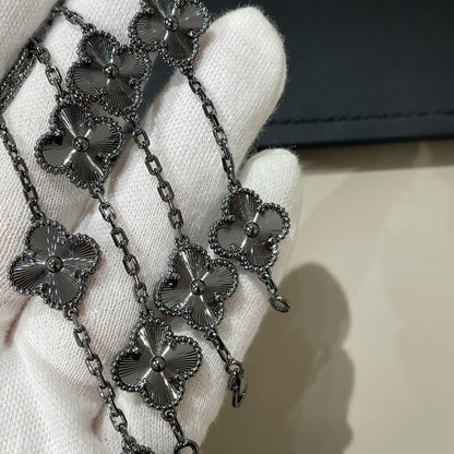[Eterna Jewels]CLOVER 5 MOTIF BLACK BRACELET