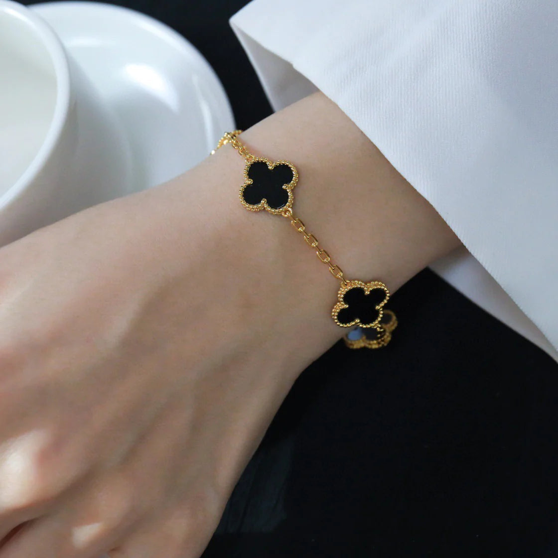 [Eterna Jewels] CLOVER 5 MOTIF ONYXS BRACELET COLLECTION