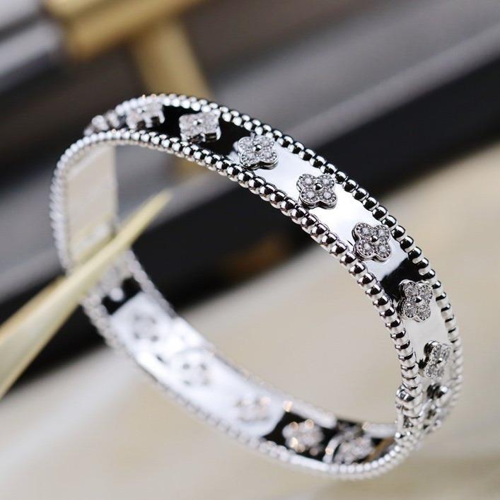 [Eterna Jewels]CLOVER BRACELET 8MM DIAMONDS