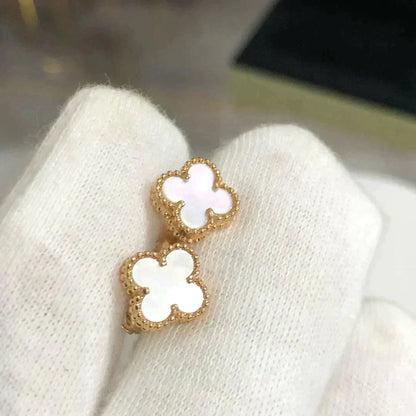 [Eterna Jewels]CLOVER MINI 9.5MM WHITE MOP EARRINGS