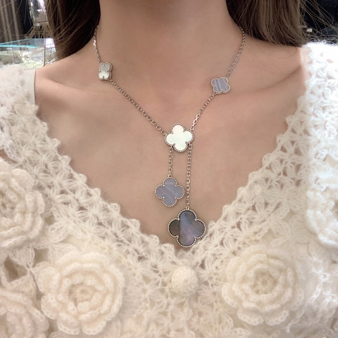 [Eterna Jewels]CLOVER MOP CHALCEDONY NECKLACE SILVER 6 MOTIF
