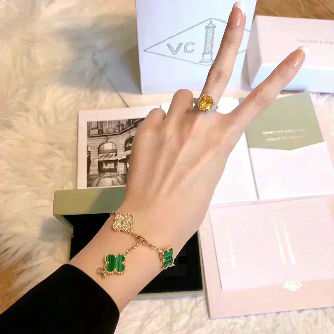 [Eterna Jewels] CLOVER 5 MOTIF MALACHITE BRACELET COLLECTION