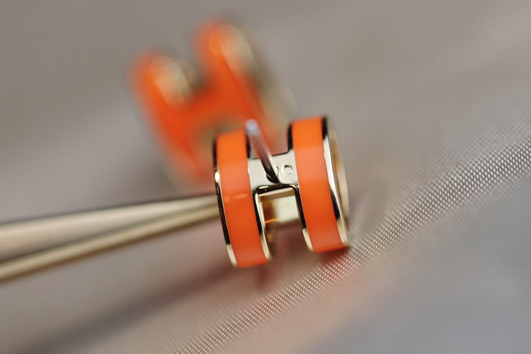 [Eterna Jewels]MINI POP H EARRINGS ORANGE
