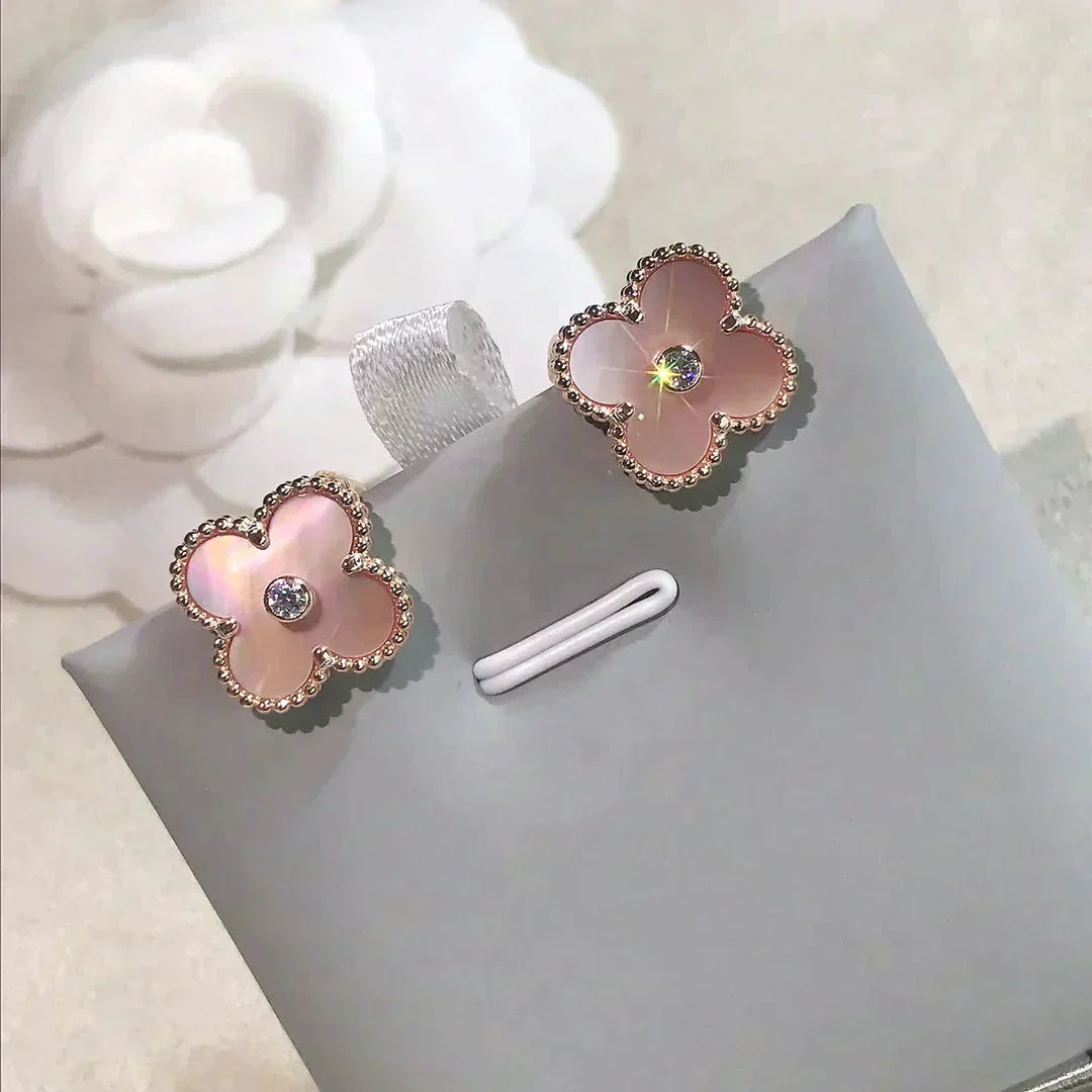 [Eterna Jewels]CLOVER MEDIUM 1 MOTIFS  PINK MOP DIAMOND EARRINGS