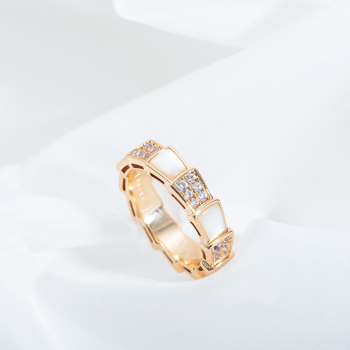 [Eterna Jewels]SERPENTI RING PINK GOLD MOP DIAMOND PAVED 4MM