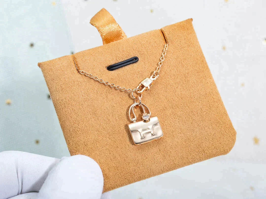 [Eterna Jewels]AMULETTE PEDANT ROSE GOLD NECKLACE