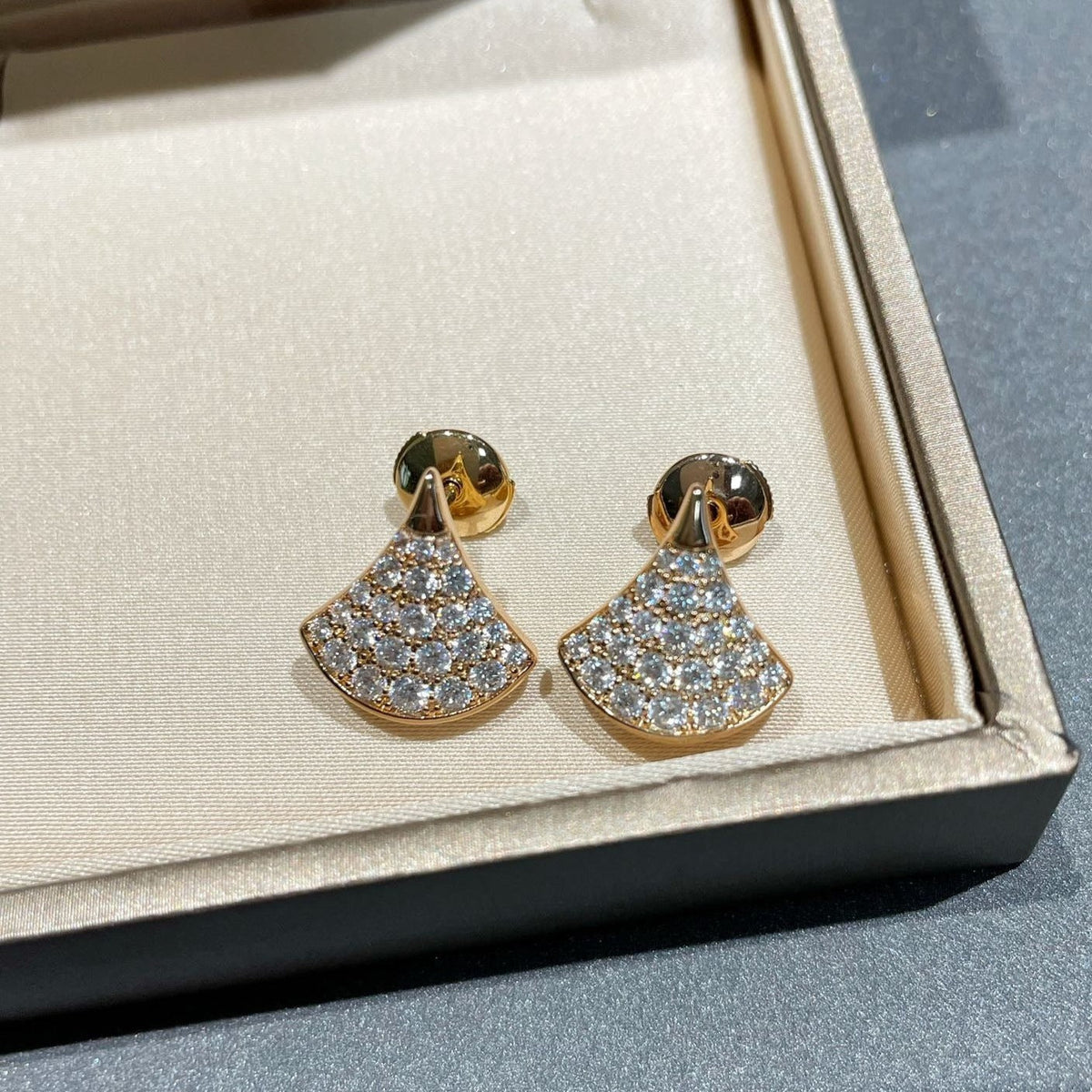 [Eterna Jewels]DREAM STUD EARRINGS DIAMOND