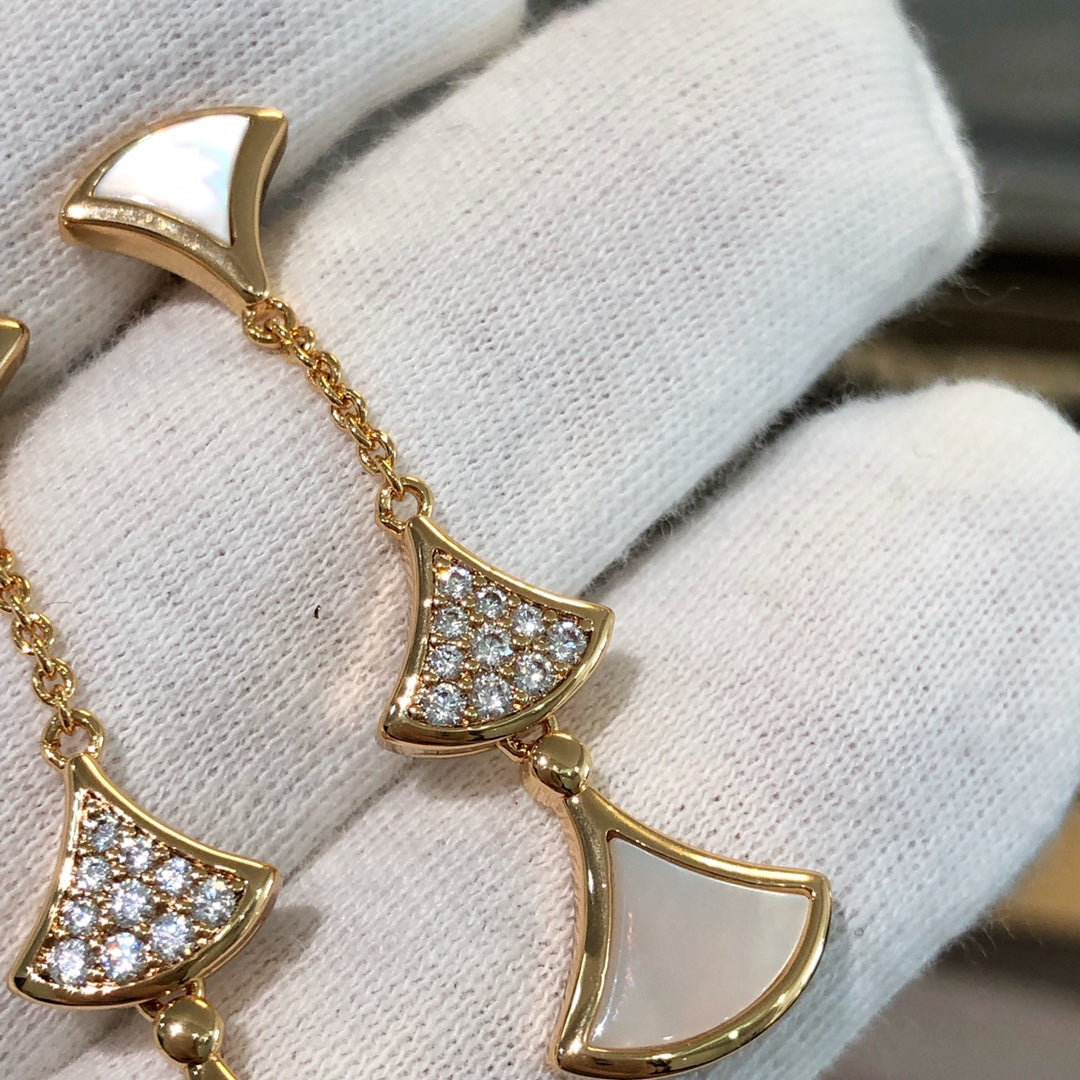 [Eterna Jewels]DREAM EARRINGS 3 MOTIFS DIAMOND MOP PINK GOLD