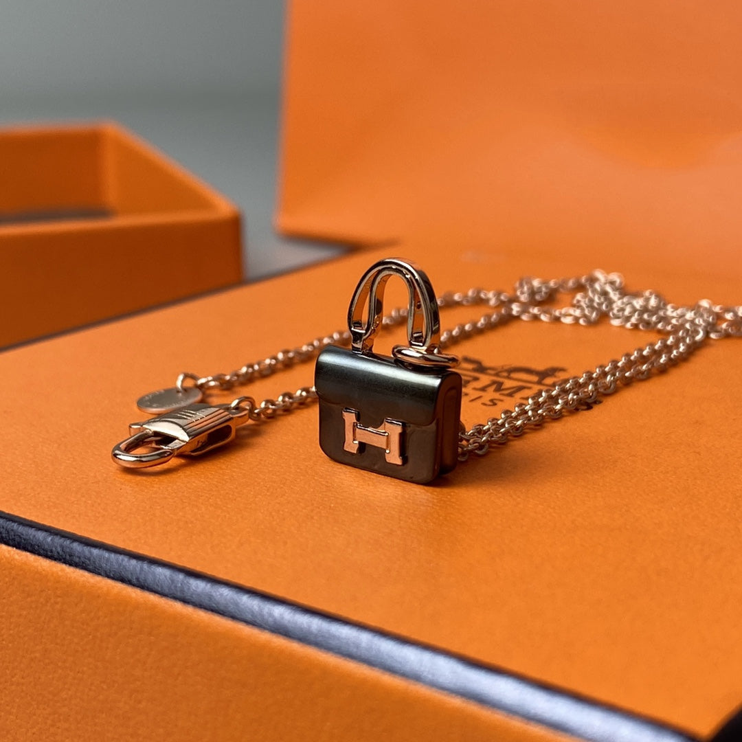 [Eterna Jewels]CONSTANCE BLACK PEDANT PINK GOLD NECKLACE
