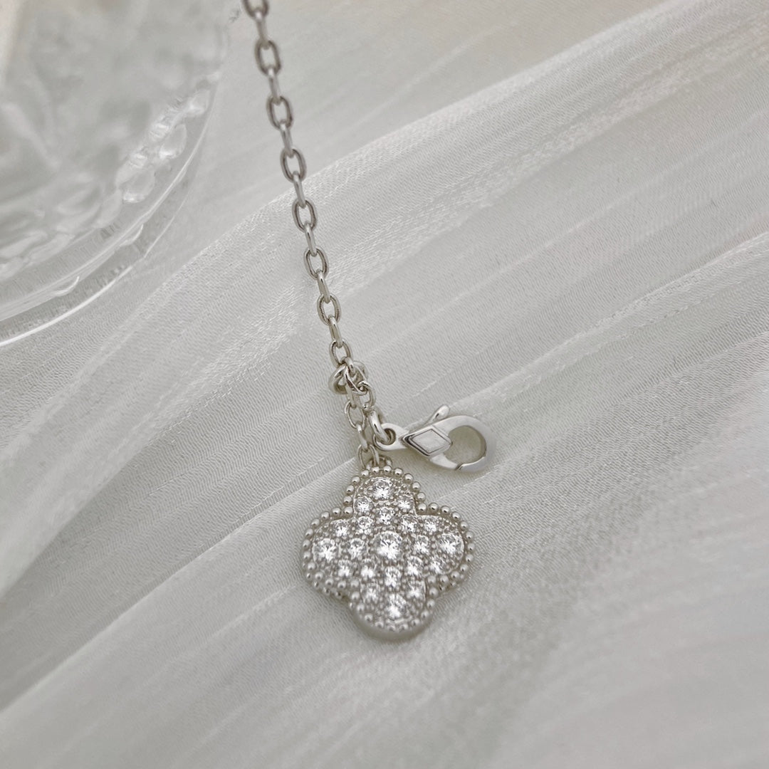 [Eterna Jewels]CLOVER 5 MOTIFS SILVER DIAMONDS NECKLACE