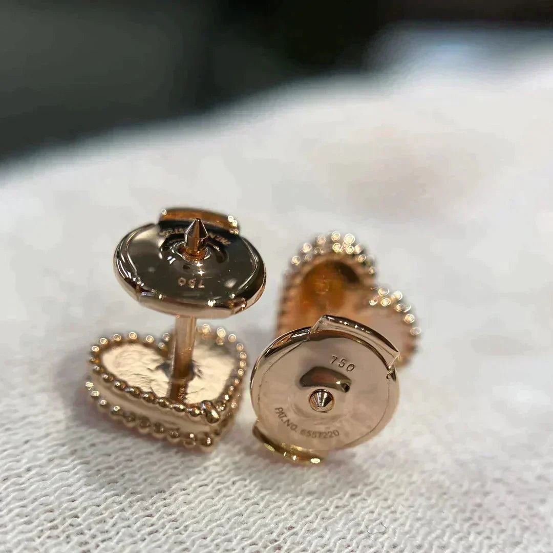 [Eterna Jewels]HEART CARNELIAN STUD EARRINGS