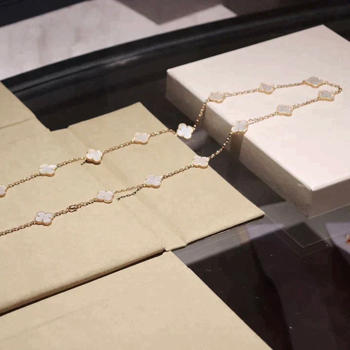 [Eterna Jewels]CLOVER 20 MOTIFS WHITE MOP NECKLACE