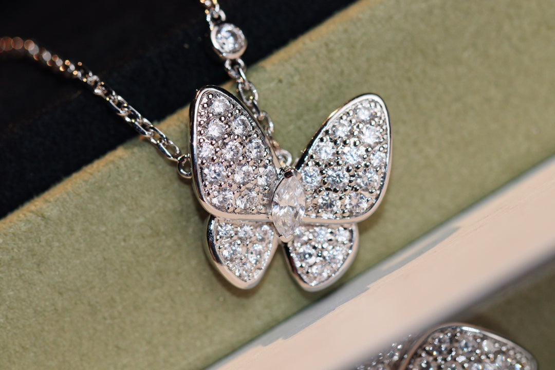[Eterna Jewels]BUTTERFLY DIAMOND NECKLACE