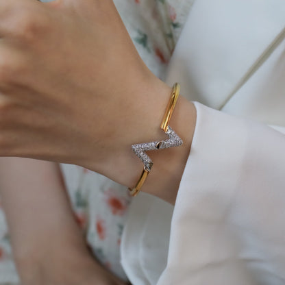 [Eterna Jewels]VOLTE UPSITE DOWN GOLD DIAMOND BRACELET