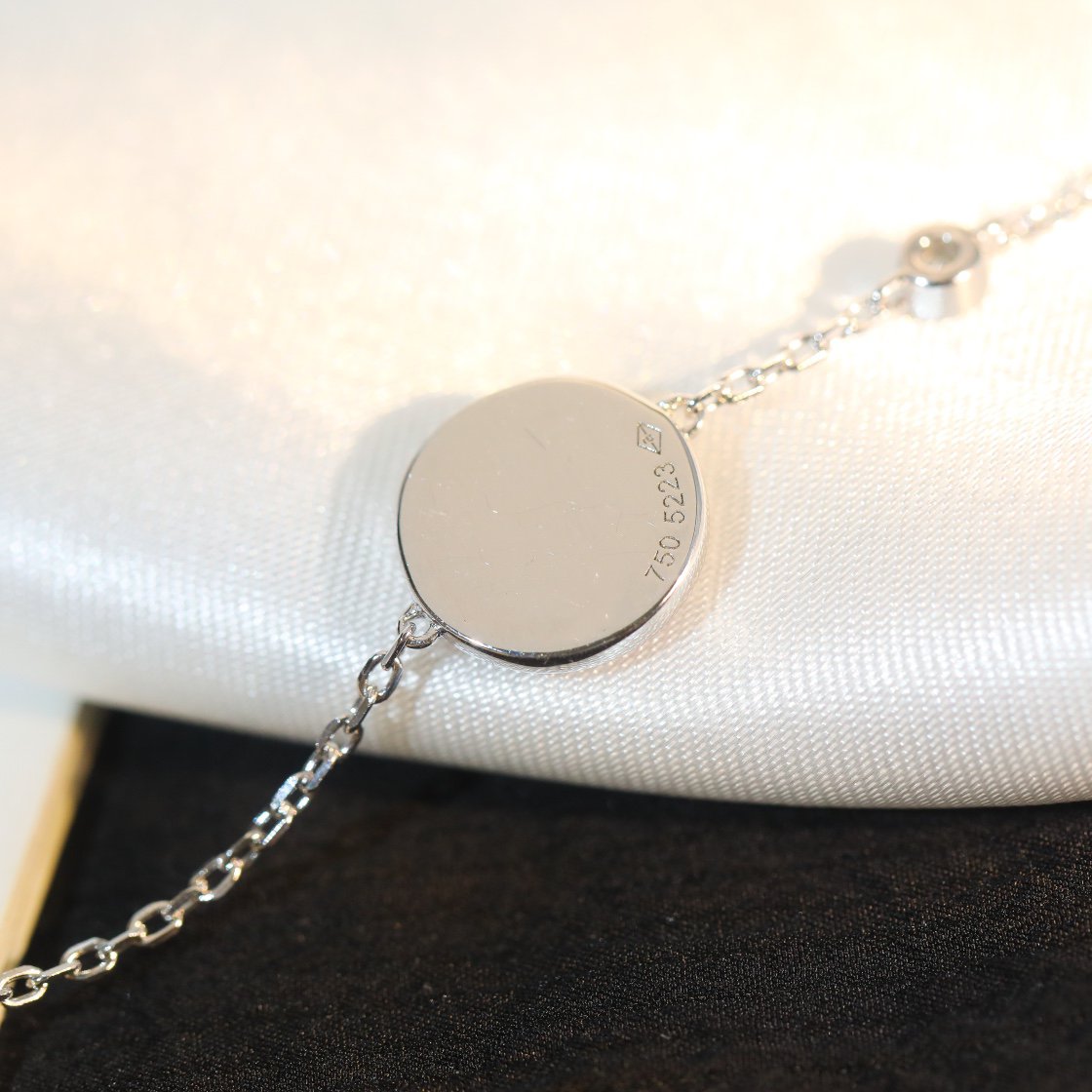 [Eterna Jewels]SUN MOTIF PINK MOP SILVER BRACELET