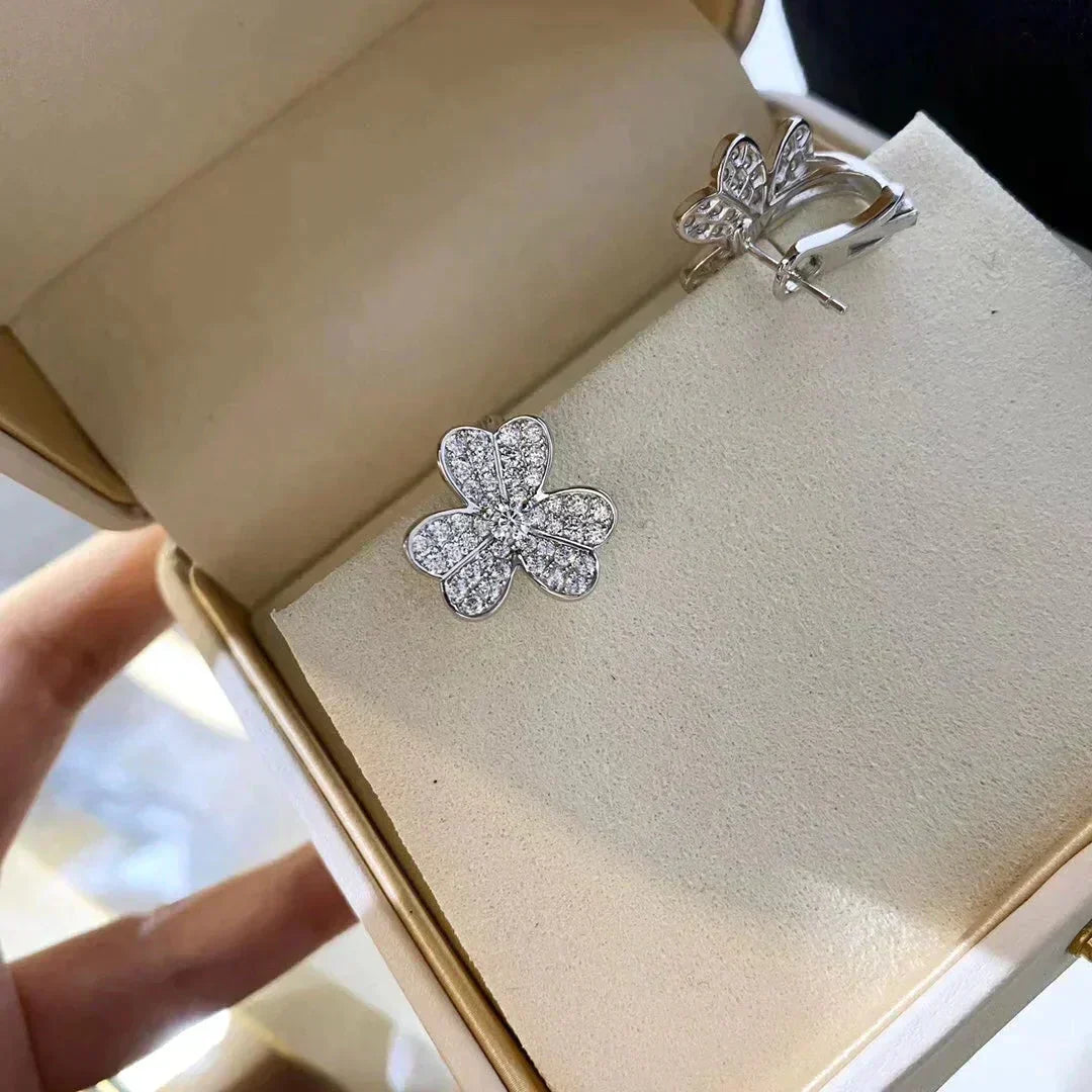 [Eterna Jewels]CLOVER COMOS DIAMOND EARRINGS SILVER