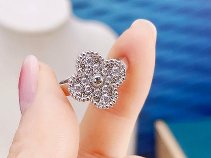 [Eterna Jewels]CLOVER DIAMOND RING