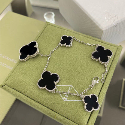 [Eterna Jewels]CLOVER 5 MOTIFS SIVLER ONYX BRACELET