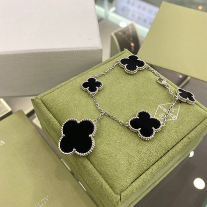 [Eterna Jewels]CLOVER 5 MOTIFS SIVLER ONYX BRACELET