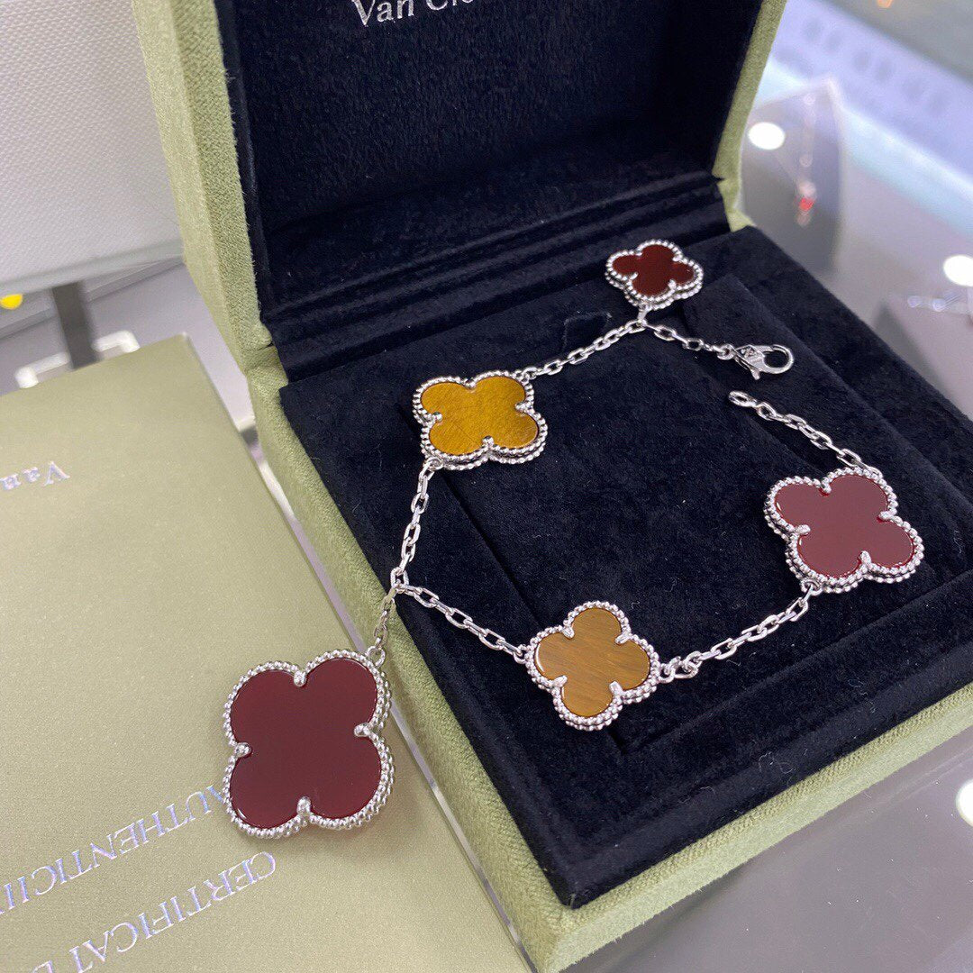 [Eterna Jewels]CLOVER 5 MOTIFS SIVLER CARNELIAN TIGER EYE BRACELET
