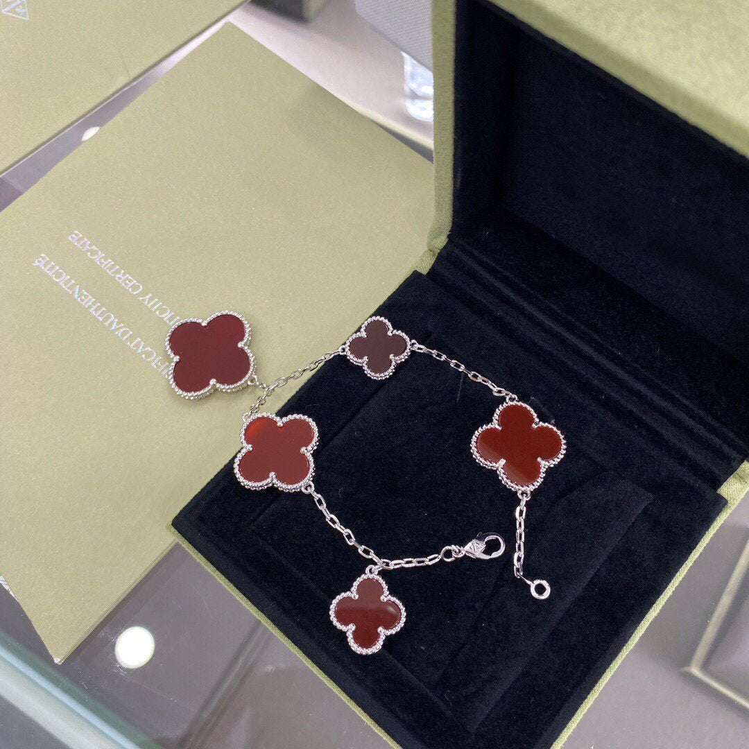 [Eterna Jewels]CLOVER 5 MOTIFS SIVLER CARNELIAN BRACELET