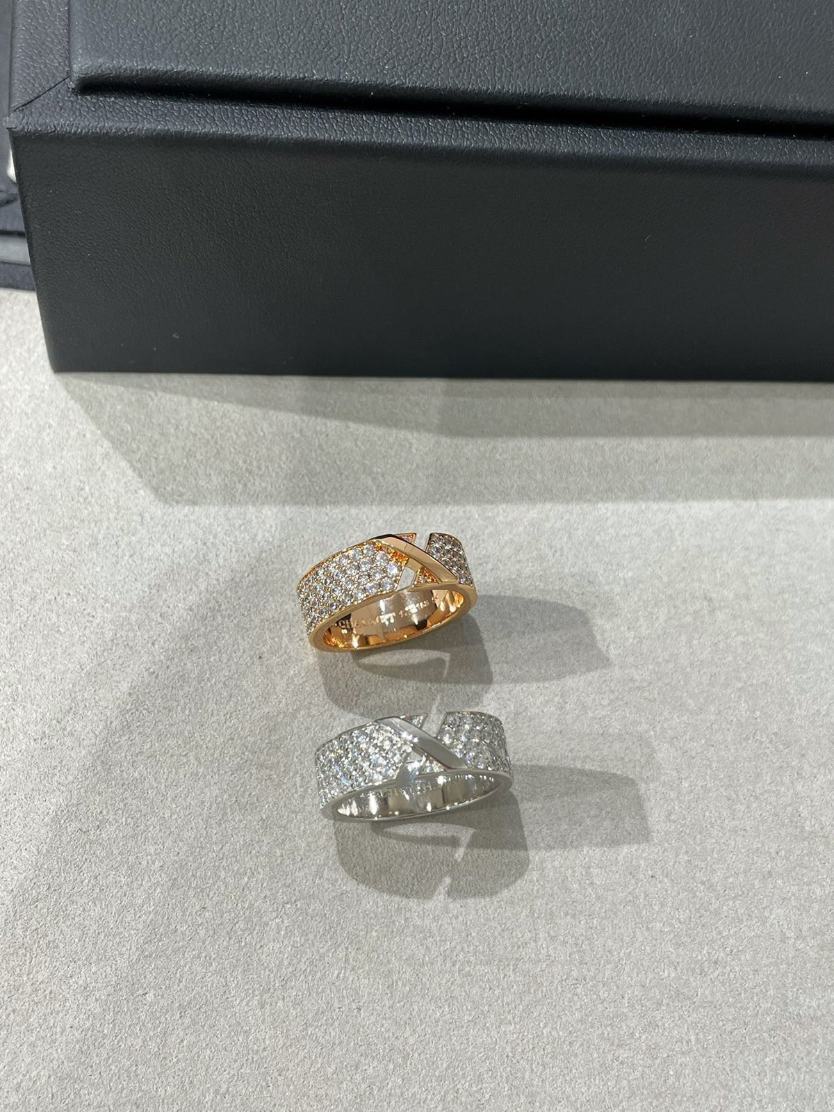 [Eterna Jewels]LIENS EVIDENCE  DIAMOND PAVED RING