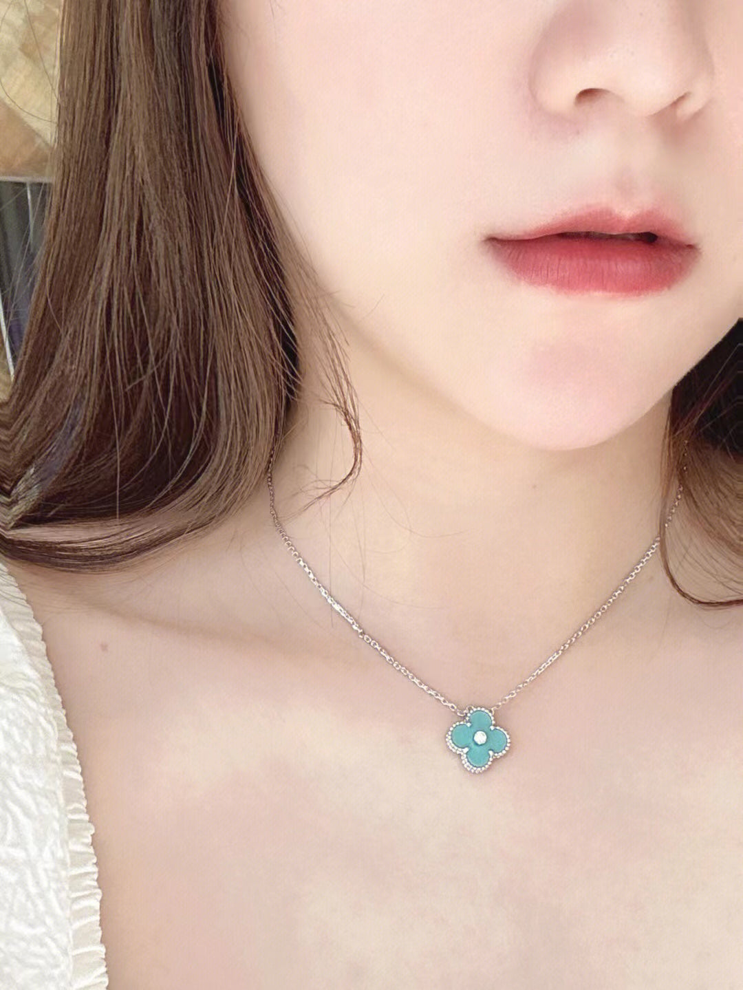 [Eterna Jewels]CLOVER 1 DIAMOND LIGHT BLUE SILVER NECKLACE