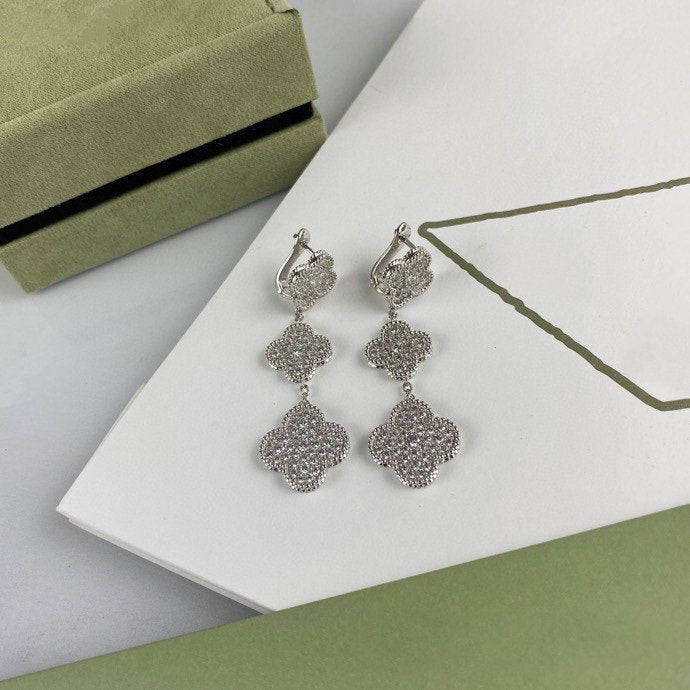 [Eterna Jewels]CLOVER 3 MOTIF DIAMOND SILVER DROP EARRINGS