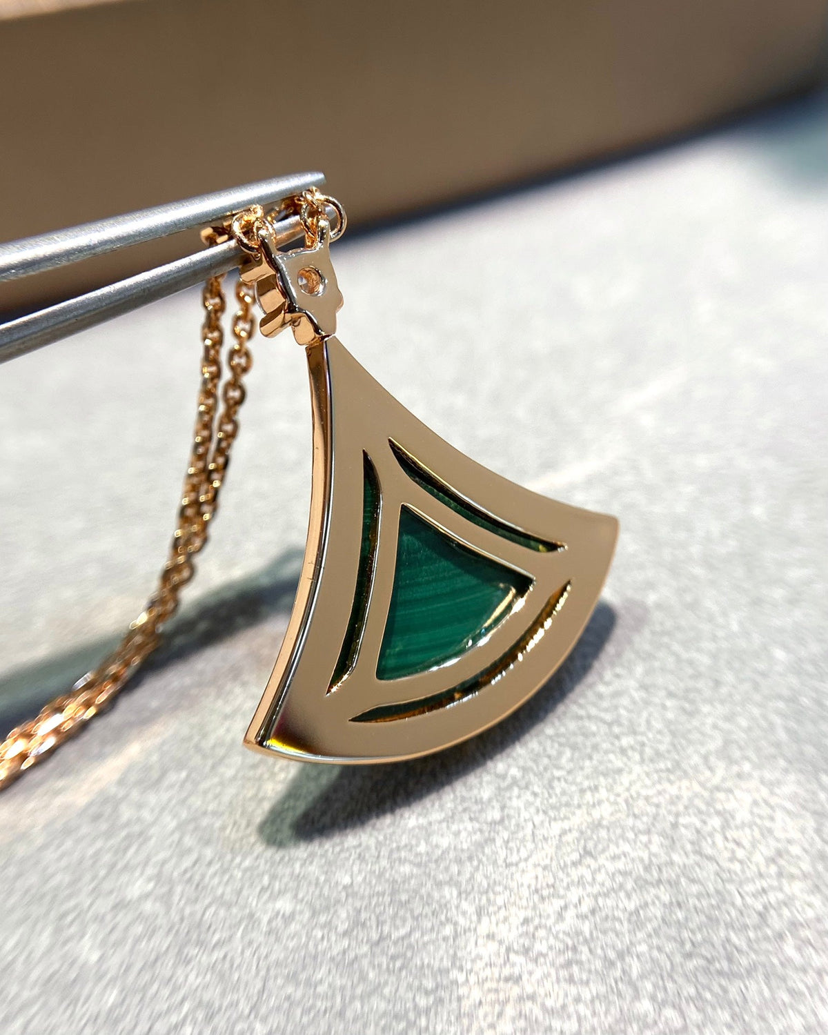 [Eterna Jewels]DREAM MALACHITE DIAMOND PAVED PINK GOLD NECKLACE