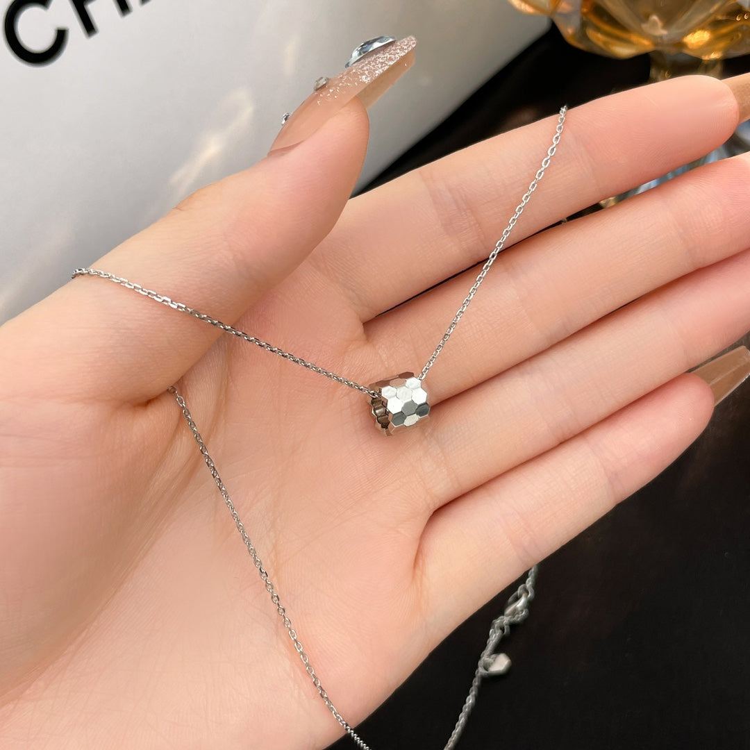 [Eterna Jewels]BEE MINI NECKLACE