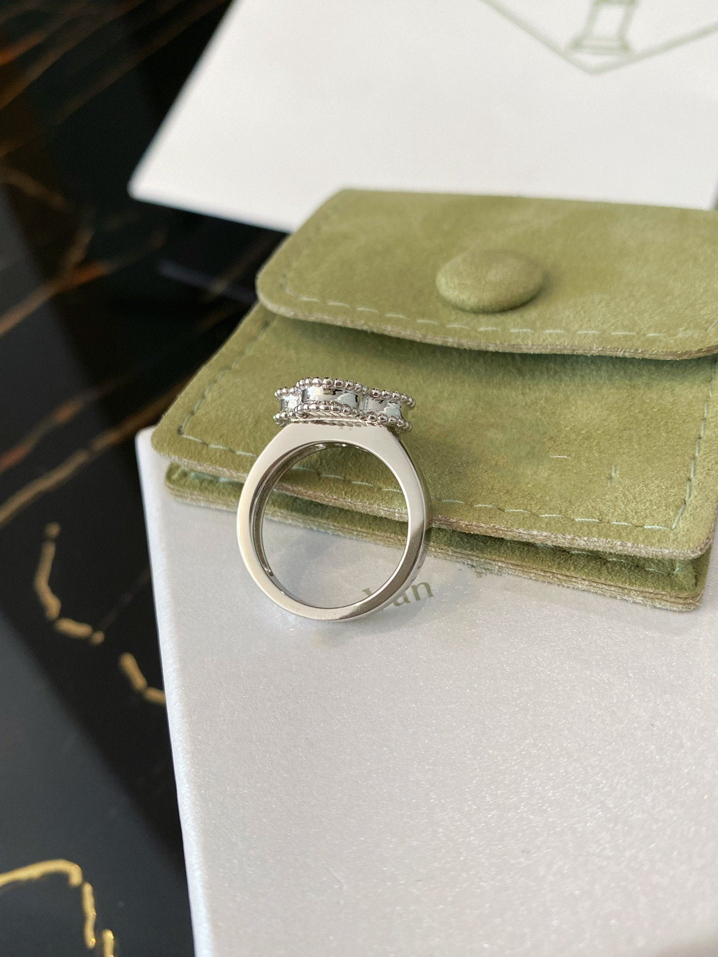 [Eterna Jewels]CLOVER SILVER RING