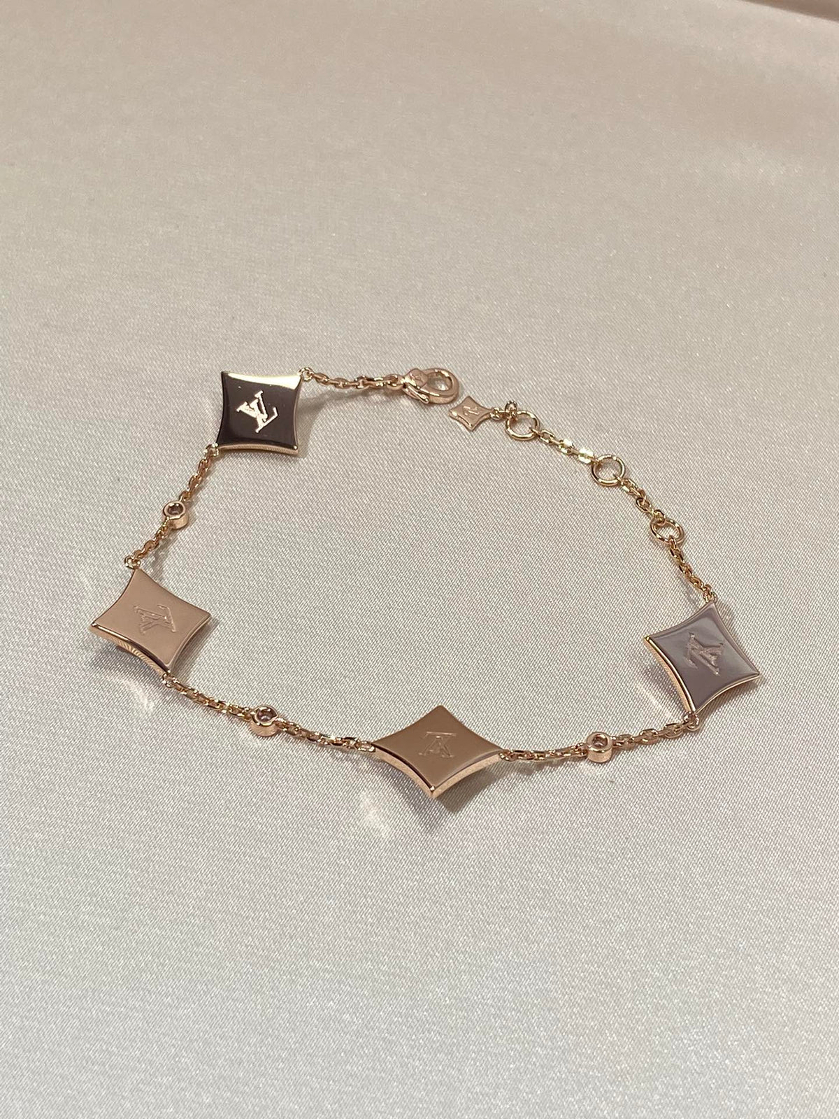 [Eterna Jewels]STAR 4 MOTIF MOP DIAMOND PINK GOLD BRACELET