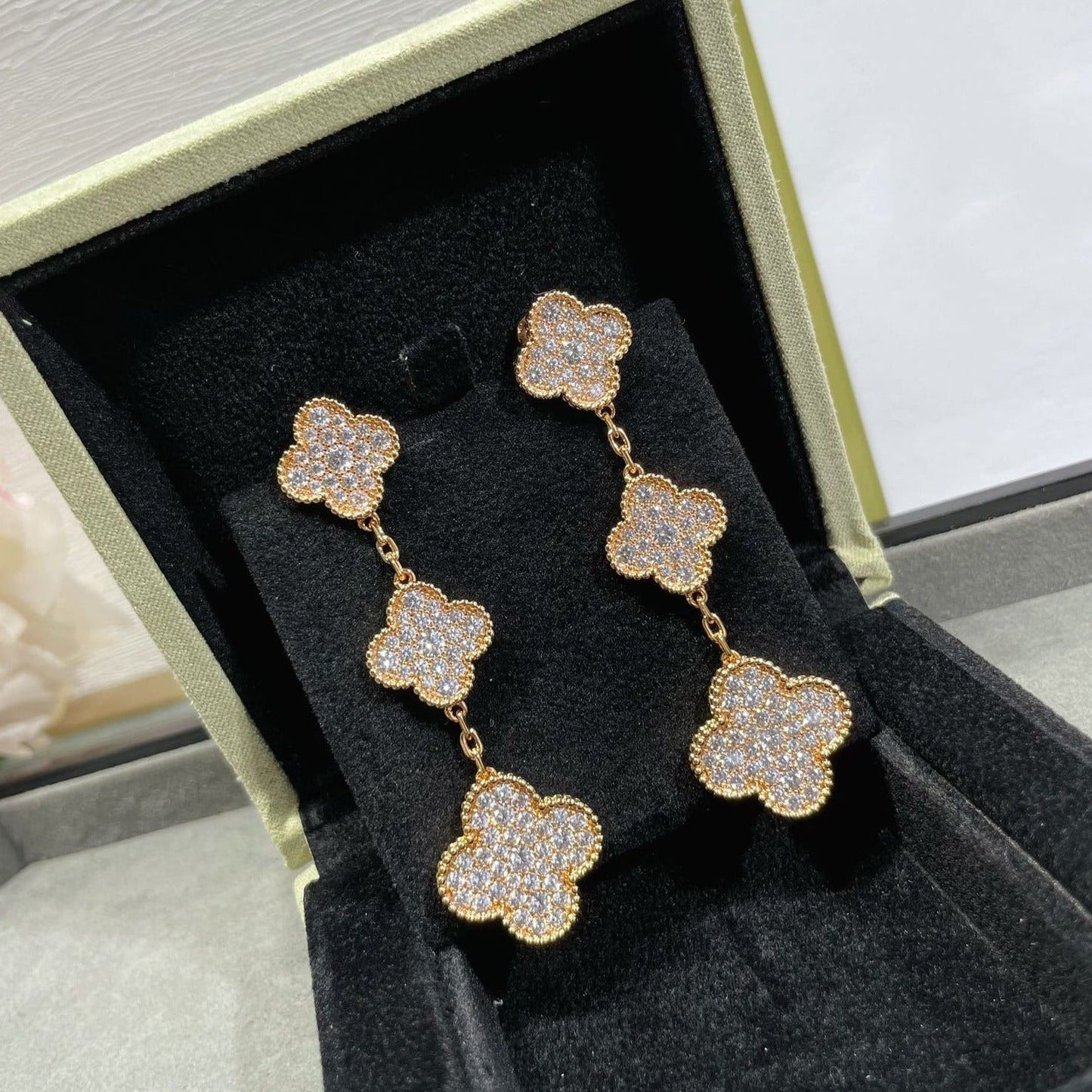[Eterna Jewels]CLOVER 3 MOTIFS DIAMOND PAVED ROSE GOLD EARRINGS
