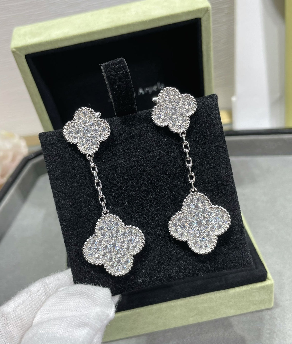 [Eterna Jewels]CLOVER 2 MOTIFS DIAMOND PAVED SILVER EARRINGS
