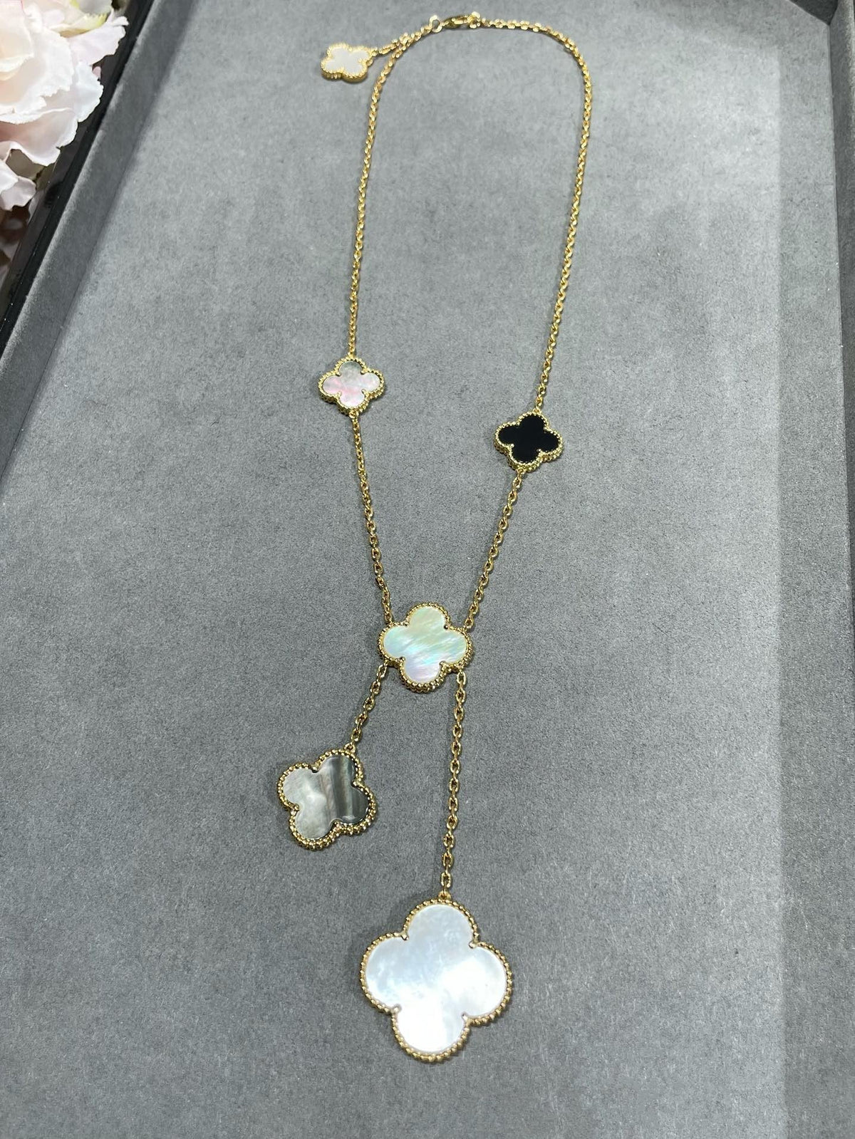 [Eterna Jewels]CLOVER 6 MOTIF MOP ONYX GOLD NECKLACE