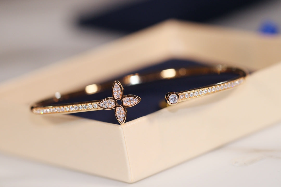 [Eterna Jewels]IDYLLE GOLD OPEN BRACELET DIAMOND PAVED