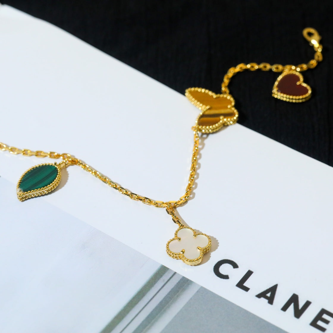 [Eterna Jewels]LUCKY SPRING 5 MOTIF GOLD BRACELET