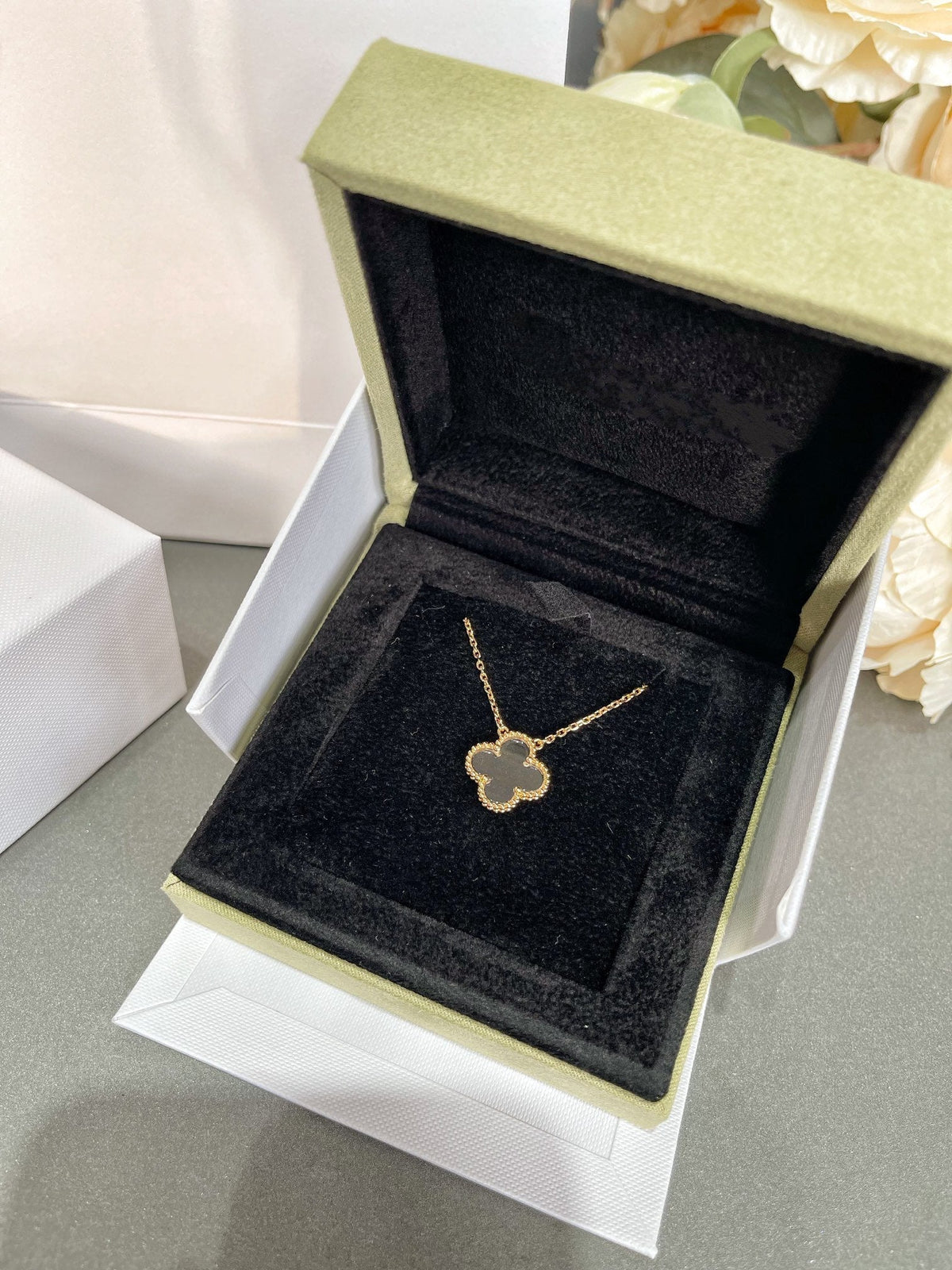 [Eterna Jewels]CLOVER ROCK CRYSTAL ROSE GOLD NECKLACE