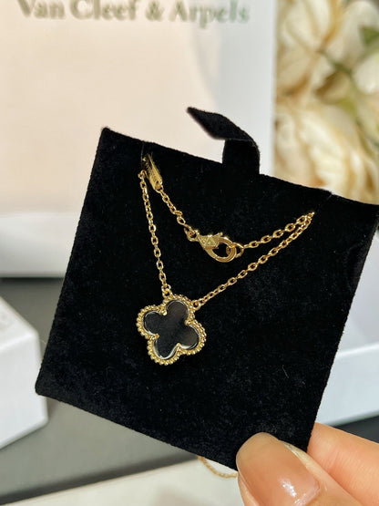 [Eterna Jewels]CLOVER ROCK CRYSTAL ROSE GOLD NECKLACE
