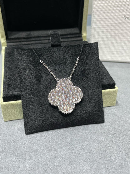 [Eterna Jewels]CLOVER 25MM LARGE PENDANT DIAMOND PAVED SILVER NECKLACE