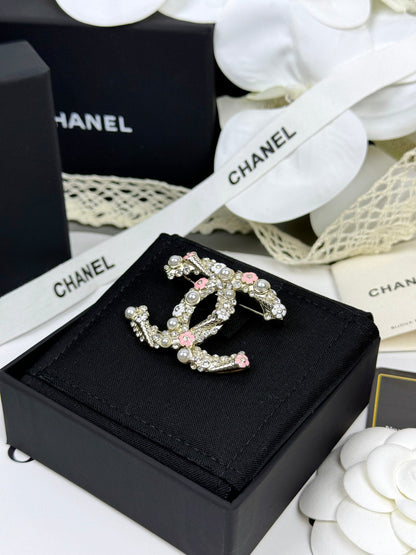 [Eterna Jewels]26C Pink-White Enamel Ice Cream Cone Double C Brooch