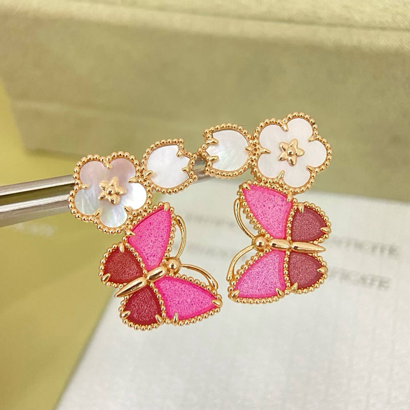 [Eterna Jewels]ROSE QUARTZ THREE‑IN‑ONE BUTTERFLY STUD EARRINGS