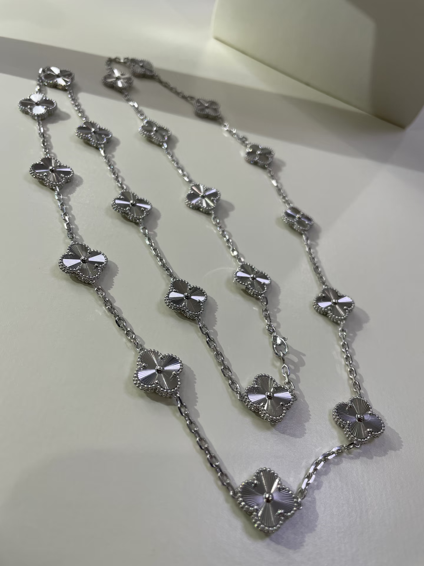 [Eterna Jewels]CLOVER 20 MOTIFS SILVER LASER