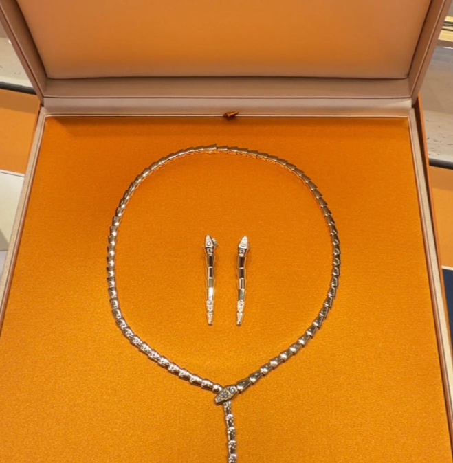 [Eterna Jewels]NEW！SERPENT DIAMOND NECKLACE