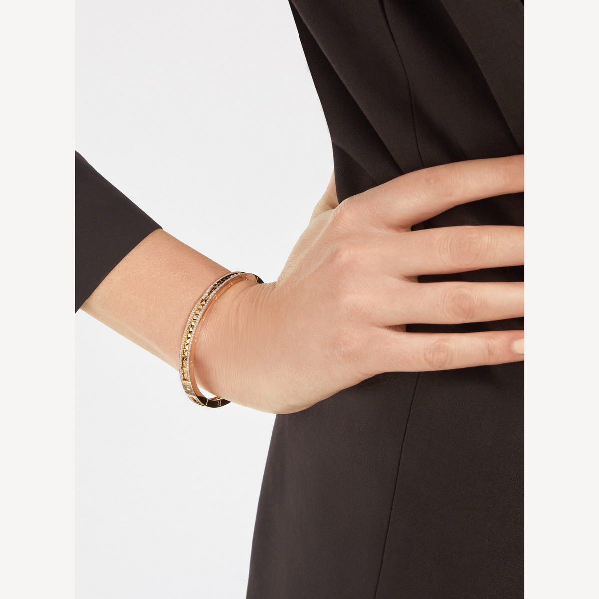 [Eterna Jewels]ZERO 1 SPIRAL AND PAVED DIAMOND GOLD BRACELET