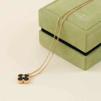[Eterna Jewels]CLOVER 15MM DIAMOND ONYX NECKLACE