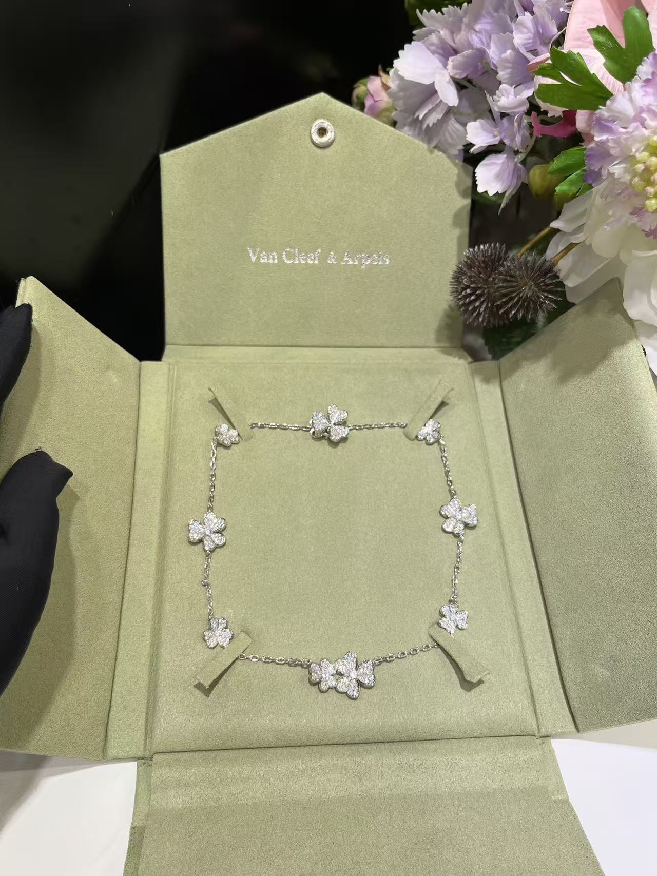 [Eterna Jewels]CLOVER 10 MOTIFS  FULL DIAMOND NECKLACE