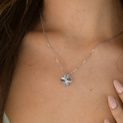 [Eterna Jewels]CLOVER  15MM DIAMOND LASER NECKLACE SILVER