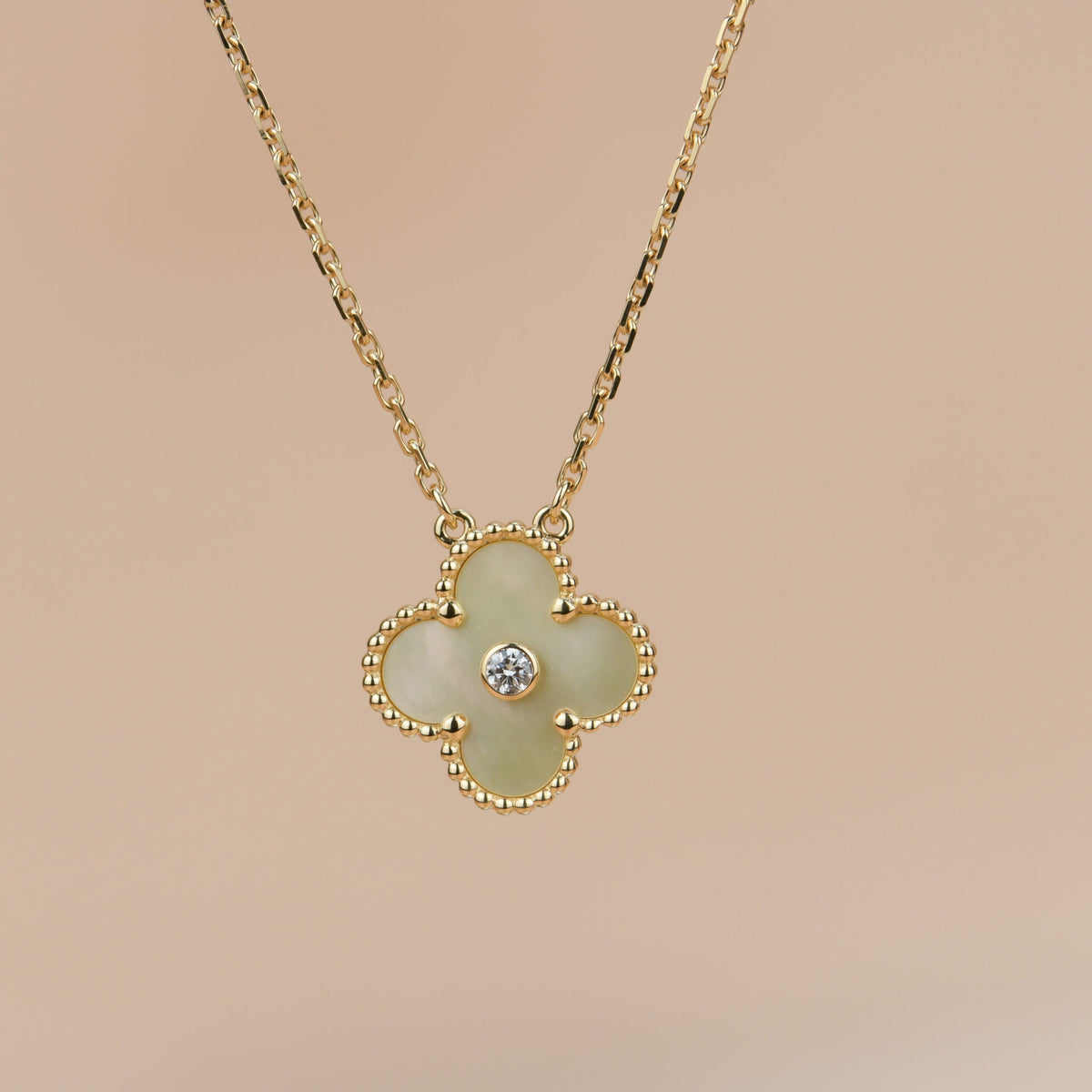[Eterna Jewels]CLOVER 15MM DIAMOND GOLD MOTHER OF PEARL NECKLACE