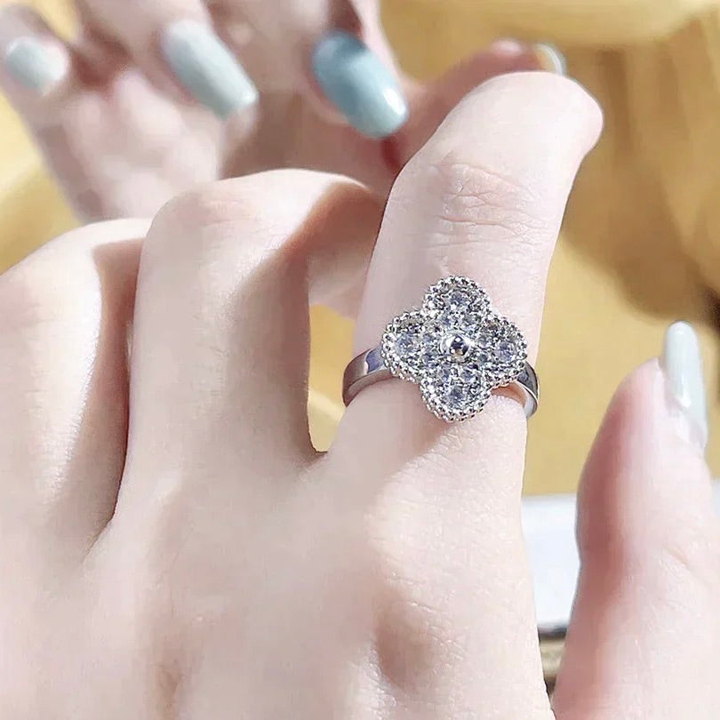 [Eterna Jewels]CLOVER DIAMOND RING